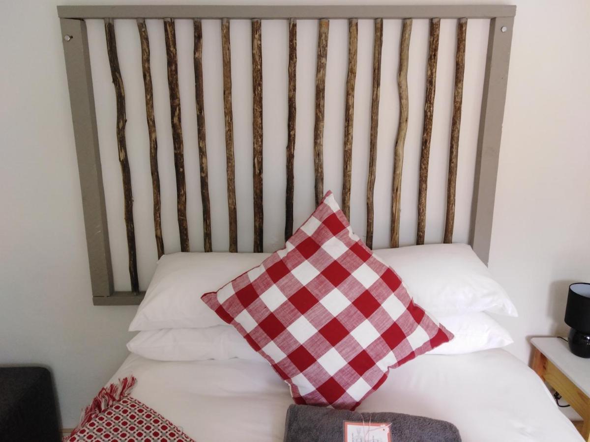 Die Windpomp Guesthouse Gobabis Ngoại thất bức ảnh