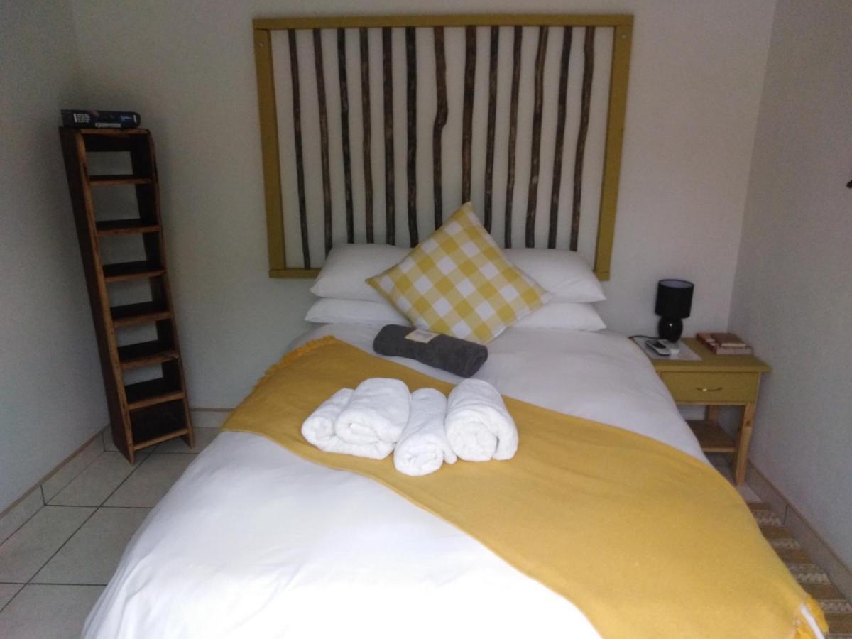 Die Windpomp Guesthouse Gobabis Ngoại thất bức ảnh