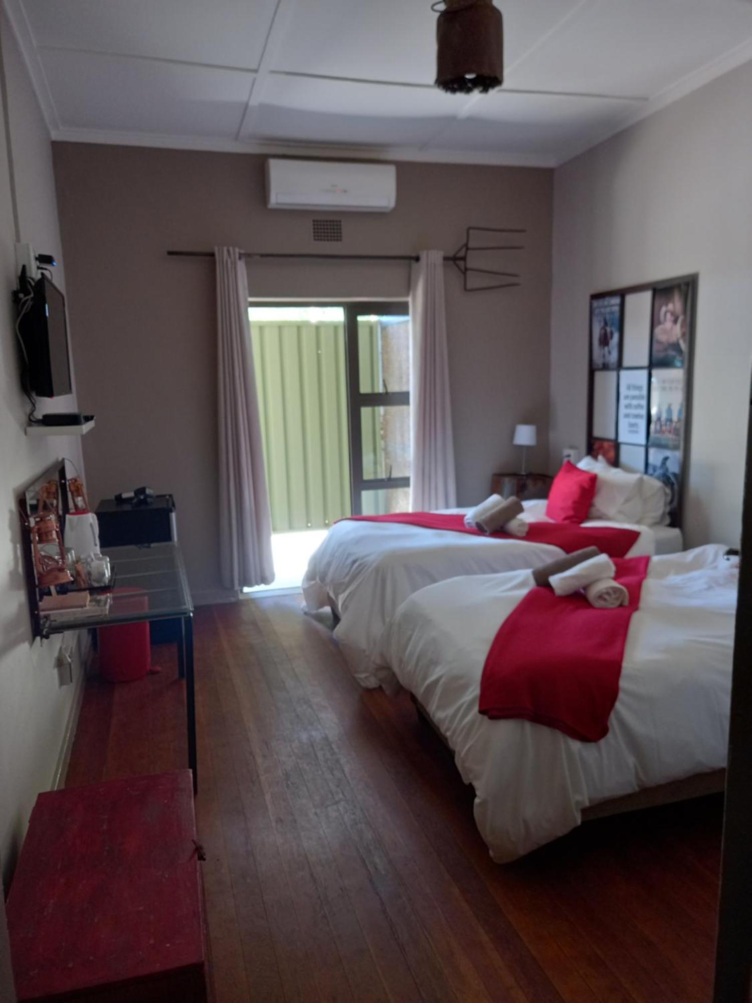 Die Windpomp Guesthouse Gobabis Ngoại thất bức ảnh
