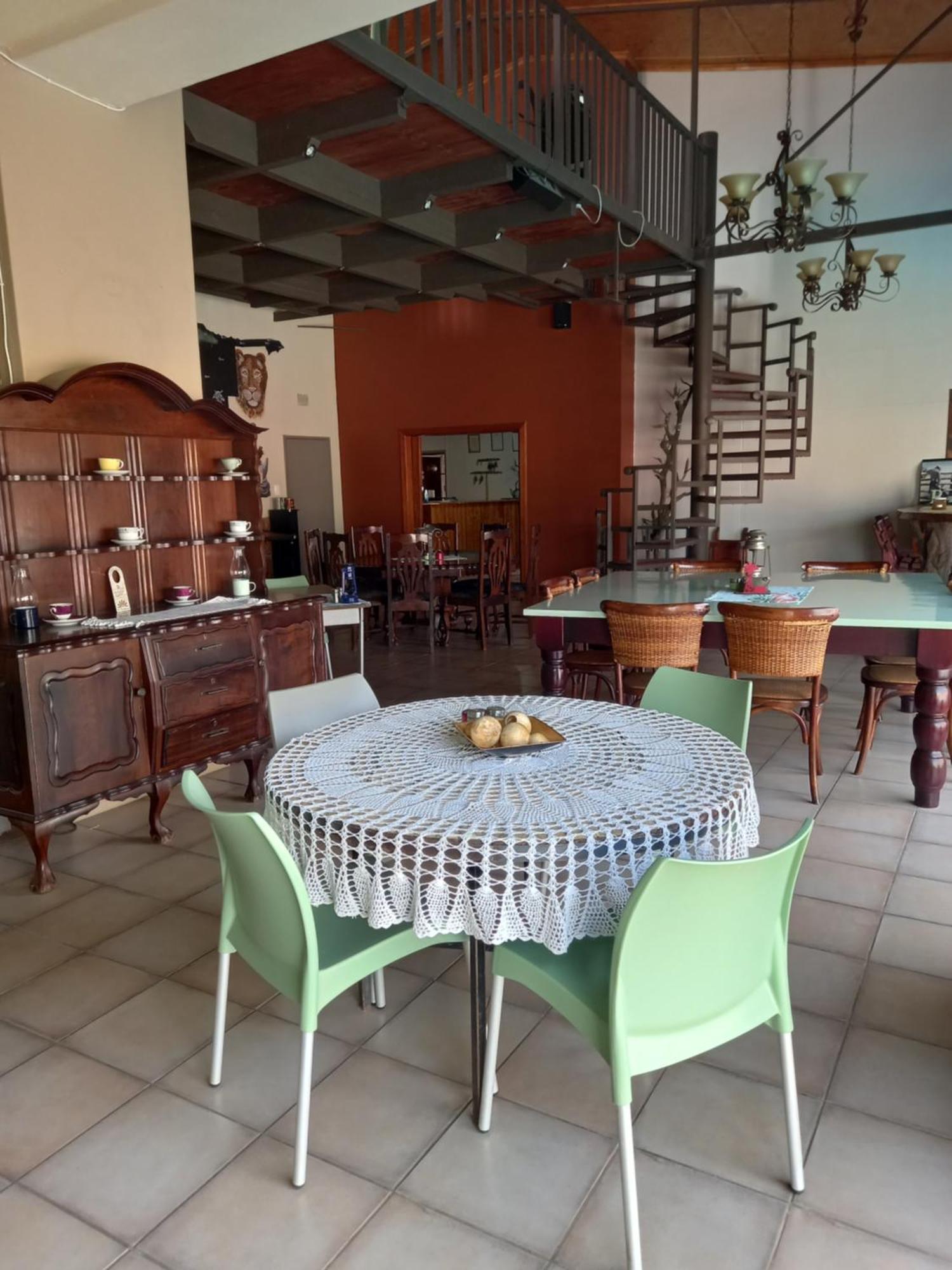 Die Windpomp Guesthouse Gobabis Ngoại thất bức ảnh