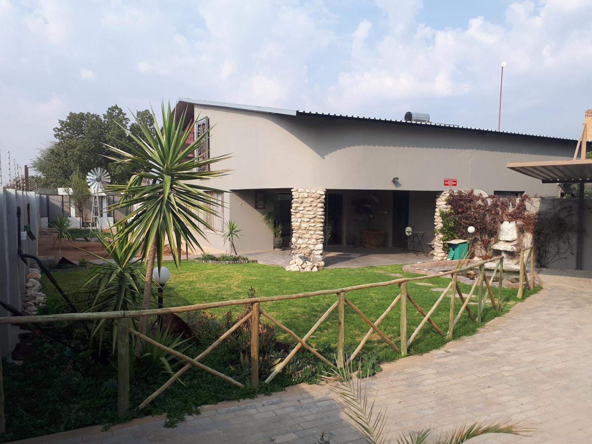 Die Windpomp Guesthouse Gobabis Ngoại thất bức ảnh